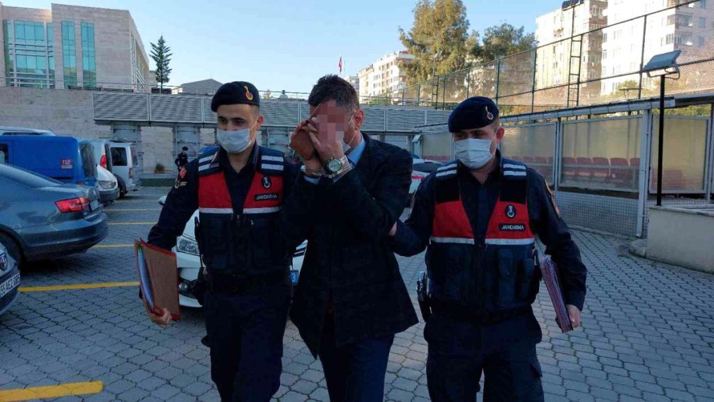 Tapu memuru uyuşturucu ticaretinden gözaltına alındı