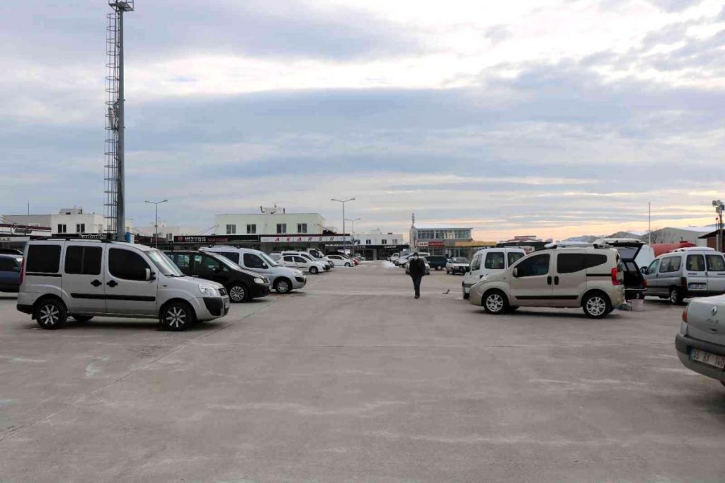 2. el araba piyasası dondu