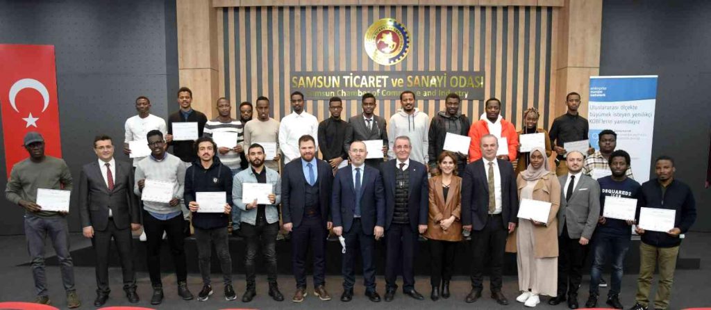 Yabancı asıllı öğrencilere “Dış Ticaret Eğitimi” sertifikası