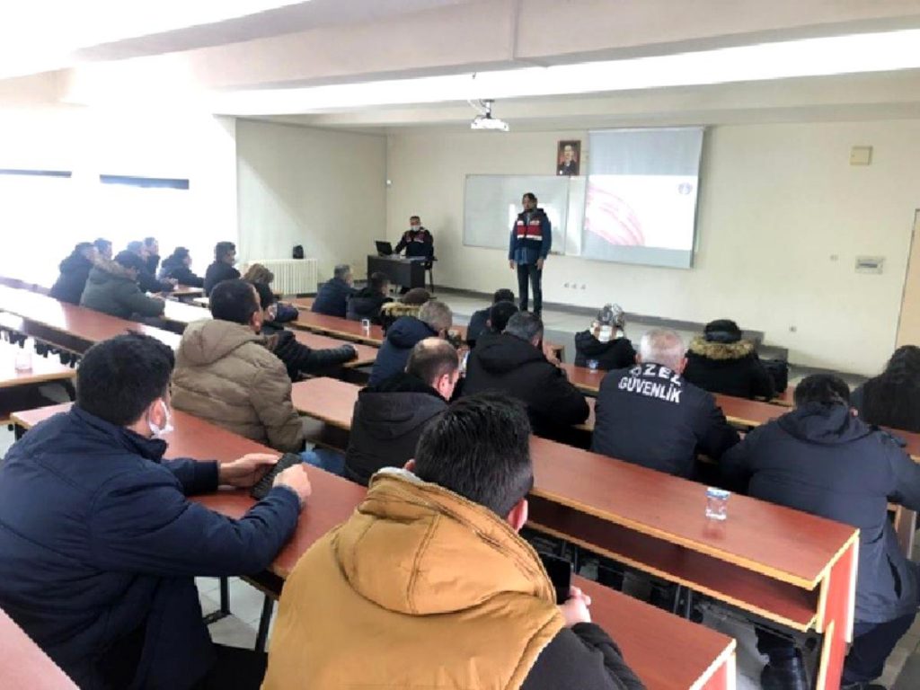 410 özel güvenlik çalışanına eğitim