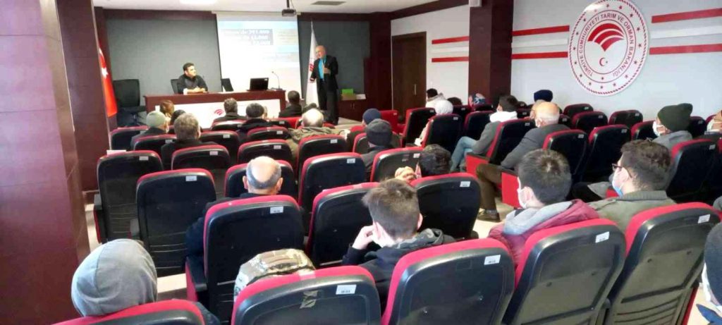 Bafra’da arıcılara eğitim