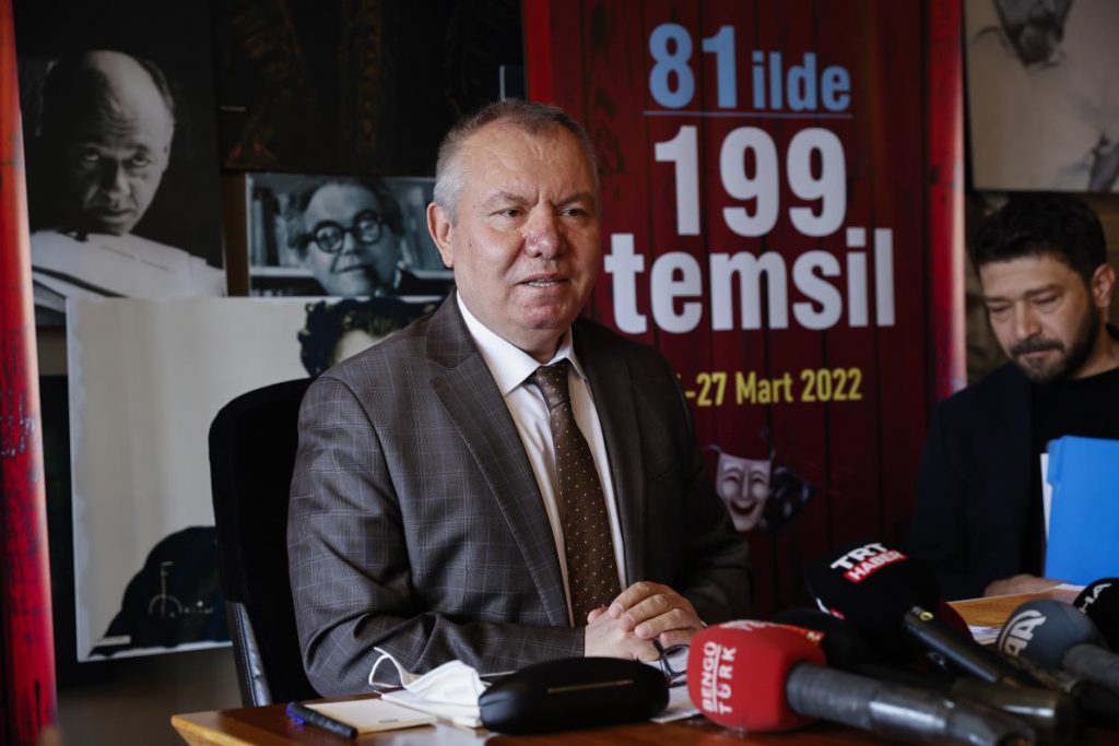 DT Genel Müdürü Kurt, 27 Mart Dünya Tiyatro Şenliği hakkında bilgi verdi