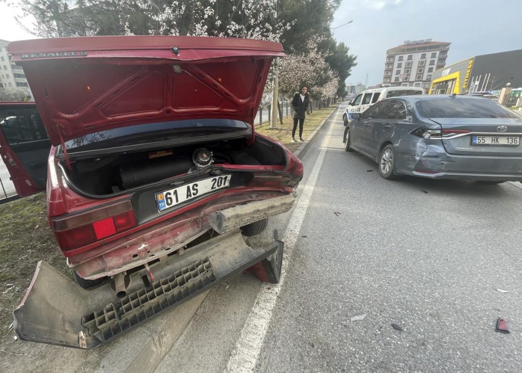 Samsun’da zincirleme trafik kazasında 3 kişi yaralandı