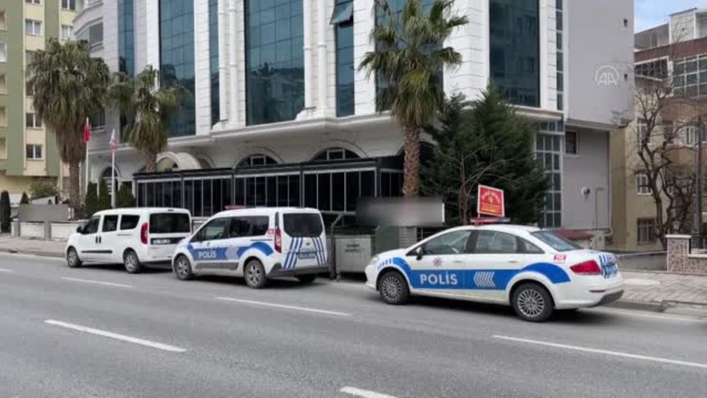Üniversite öğrencisi genç kız, kaldığı özel yurttaki odasında meyyit bulundu