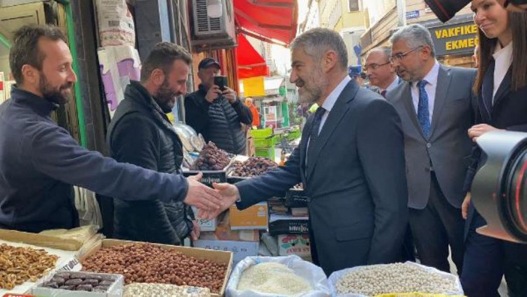 Bakan Nebati: Türk lirasına itimadın (2)