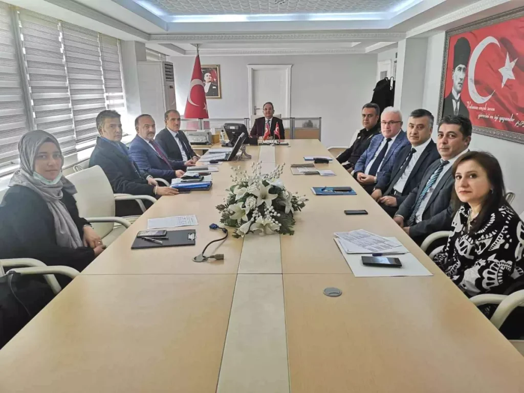 Bayana yönelik şiddetle gayret toplantısı