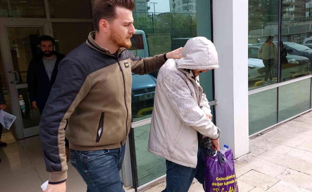 Kuşkulu şahıs uyuşturucuyla yakalanınca tutuklandı