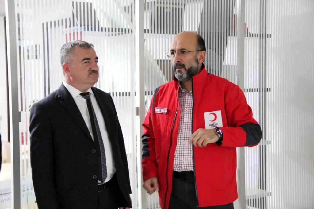 Lider Özdemir: “Kızılay gurur kaynağımız”