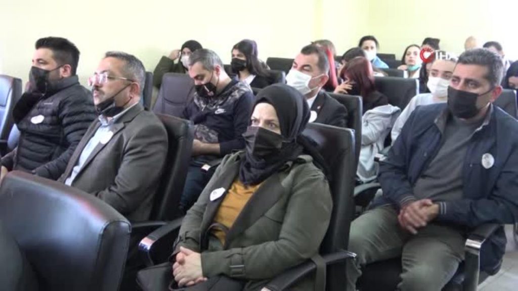 Otizmli öğrencilerden harika şov