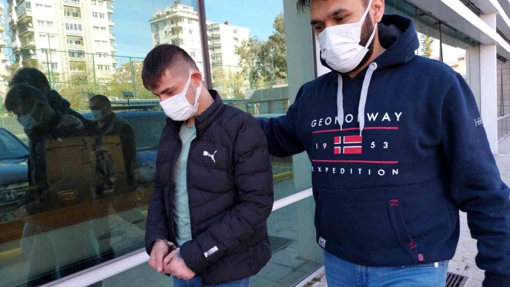 Pompalı tüfekle bir kişiyi yaralayan şahıs tutuklandı