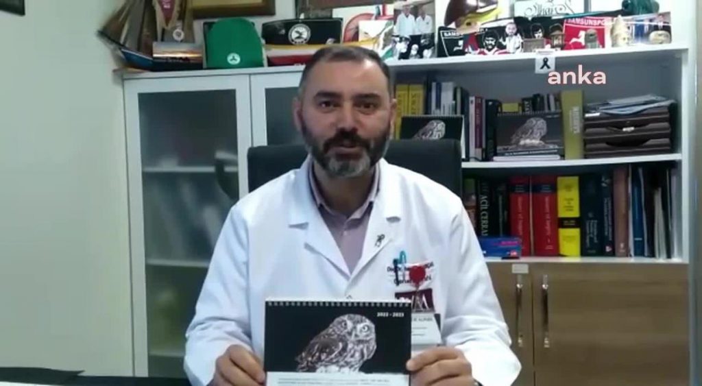 Samsun’da Tabip İlhan Karabıçak, Çektiği Fotoğraflardan Yaptırdığı Takvimlerle Sma Hastası Fatma Zehra’nın Tedavisi İçin Bağış Topluyor