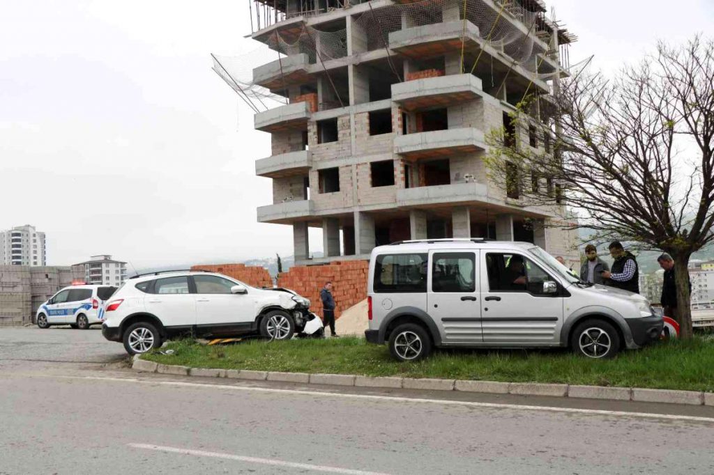 Samsun’da trafik kazası: 2 yaralı