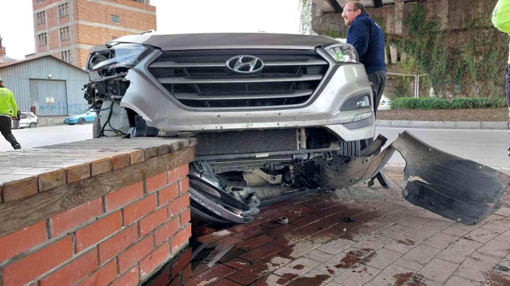 Son dakika haber… Samsun’da kavşakta kaza: 1 yaralı