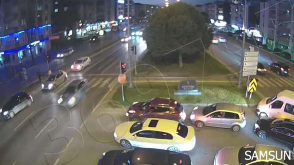 Son dakika haberi | Samsun’daki trafik kazaları KGYS kameralarına yansıdı