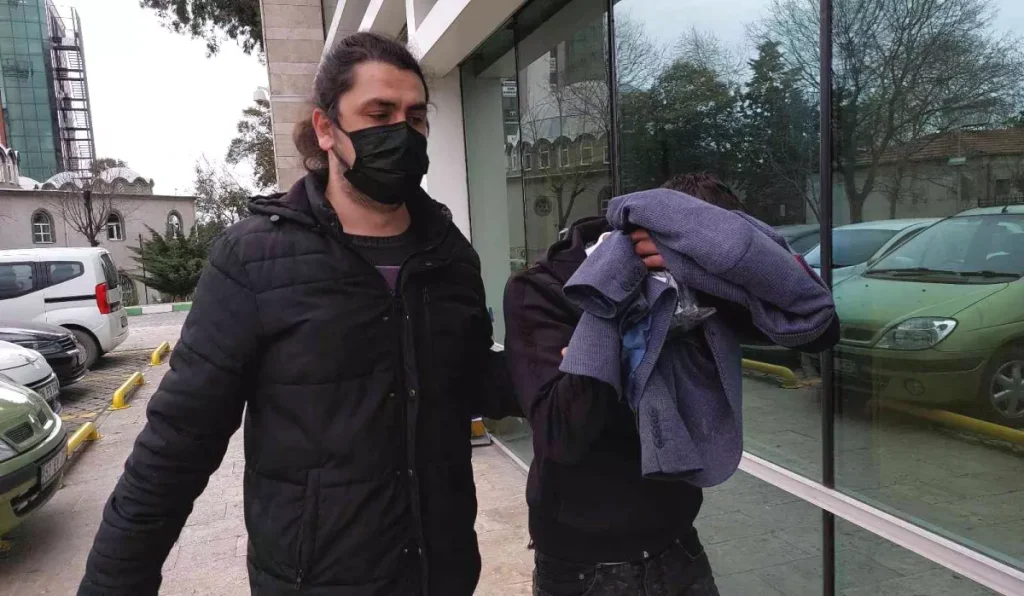 Uyuşturucu ticaretinden 2 kişi tutuklandı