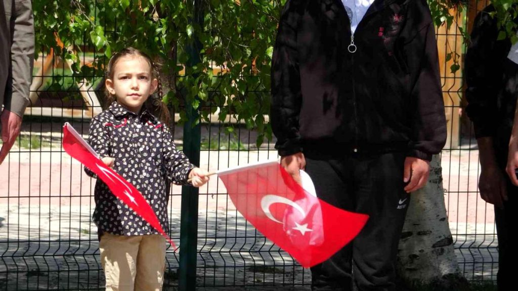 19 Mayıs Ardahan’da merasimlerle kutlandı