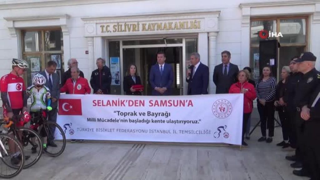 Atatürk’ün Selanik’teki konutundan alınarak Samsun’a götürülmek üzere yola çıkarılan toprak ve Türk bayrağı Silivri’ye ulaştı