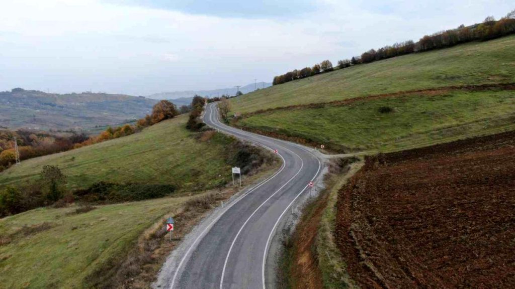 Büyükşehir Belediyesi yol üretim çalışmalarını kendi kaynakları ile sürdürüyor