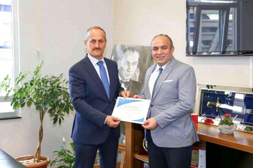 SGK’dan en yüksek prim ödeyen hastaneye teşekkür dokümanı