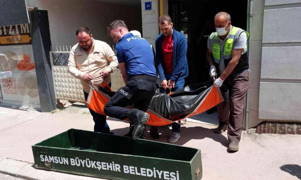 Son Dakika | Banyoda kuşkulu mevt