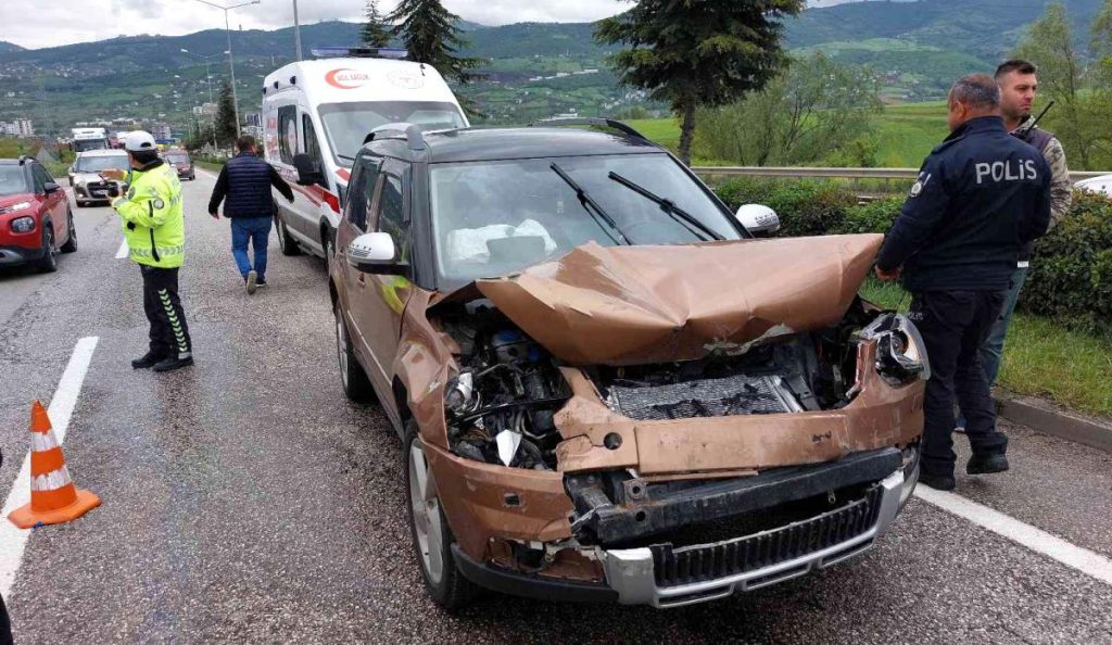 Son dakika… Zincirleme kaza trafiği kilitledi