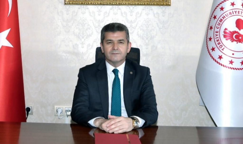 Turan Ergün kimdir? Yeni Uşak Valisi Turan Ergün kimdir?