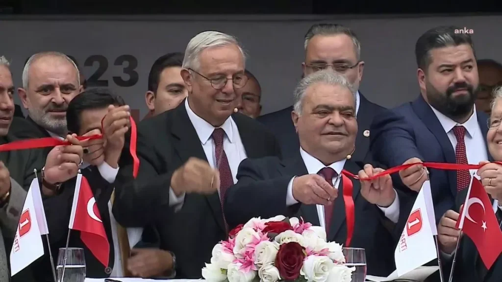Ahmet Özal: “Yüzde 100-120’nin Üzerinde Artırım Yapılması Lazım. Öncelikle Mş Artışı. Ben Olsam, Bütçedeki Bir Sürü Yatırım Kalemini Keserim”