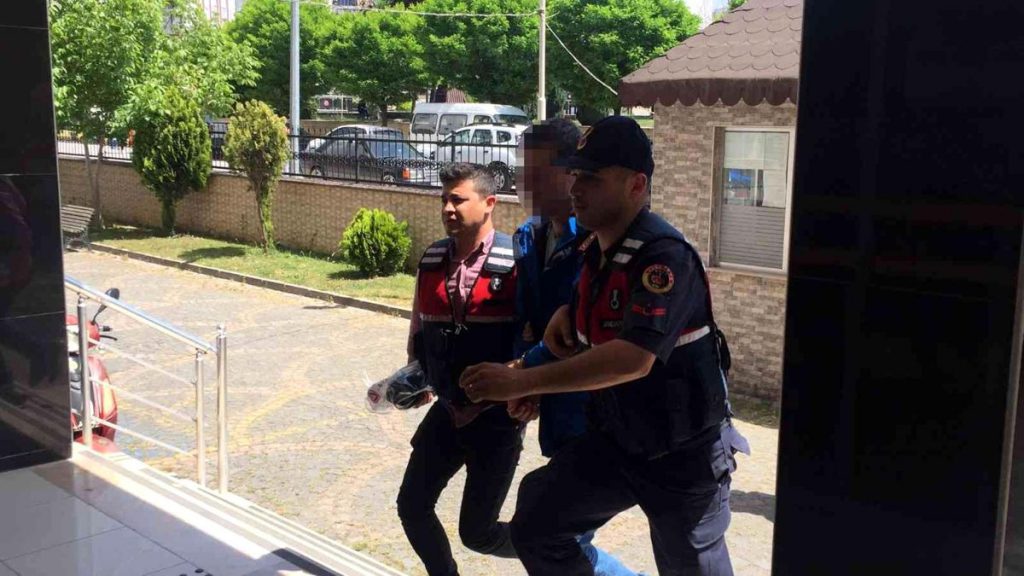 Bafra’daki sentetik ecza operasyonunda hekim ve eczacı kalfası tutuklandı