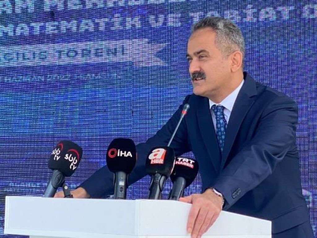 Bakan Özer: ‘Köy Ömür Merkezleri’ projemiz 81 ile sirayet edecek