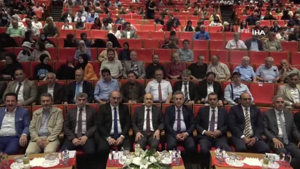 Genel Müdür Gül: “Dijital tahakkümün baskısı altında kendimizi hissetmememiz gerekir”