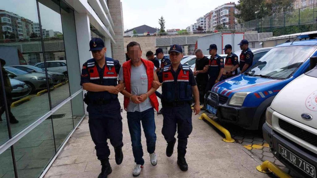 Samsun’a tarihi eser getirirken yakalandılar: 3 gözaltı