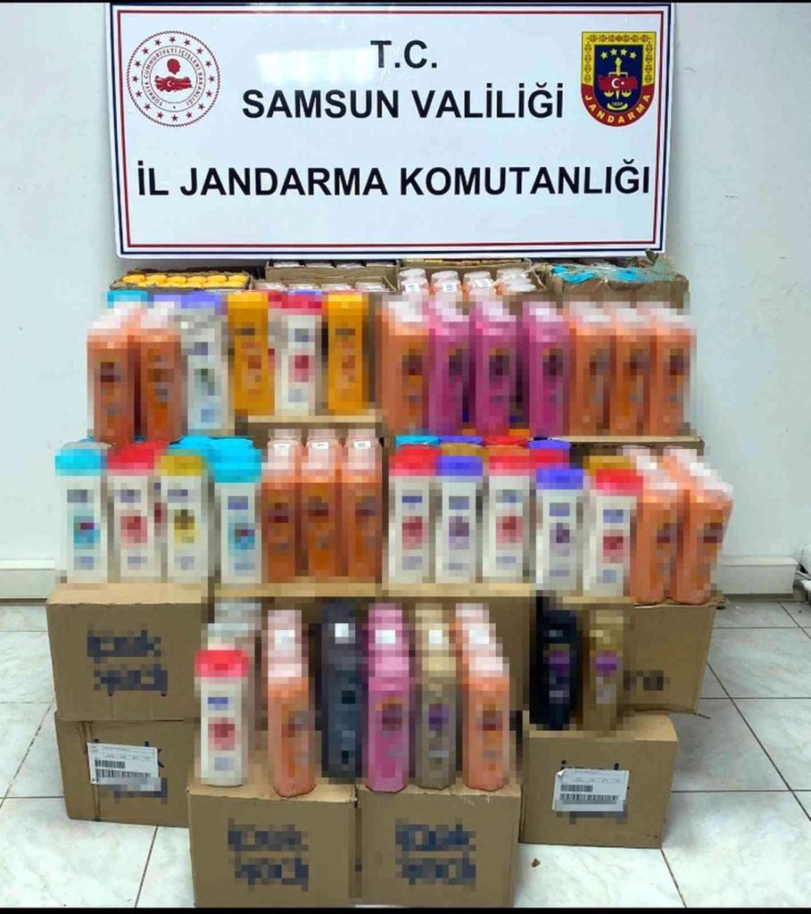 Samsun’da jandarma 875 kutu geçersiz şampuan ve saç kremi ele geçirdi