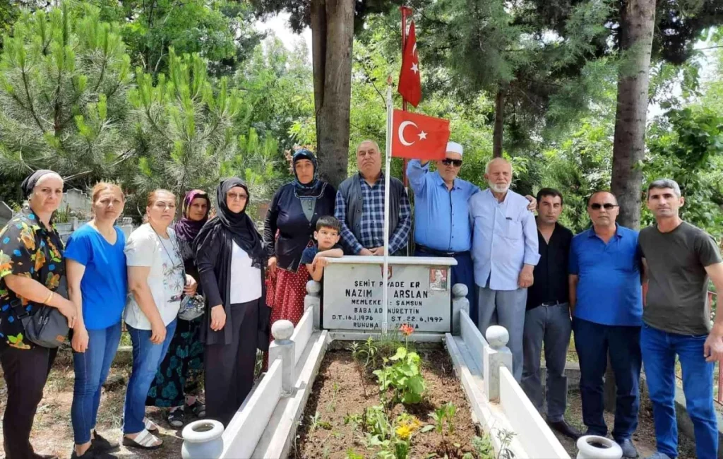 Şehit piyade er kabri başında anıldı