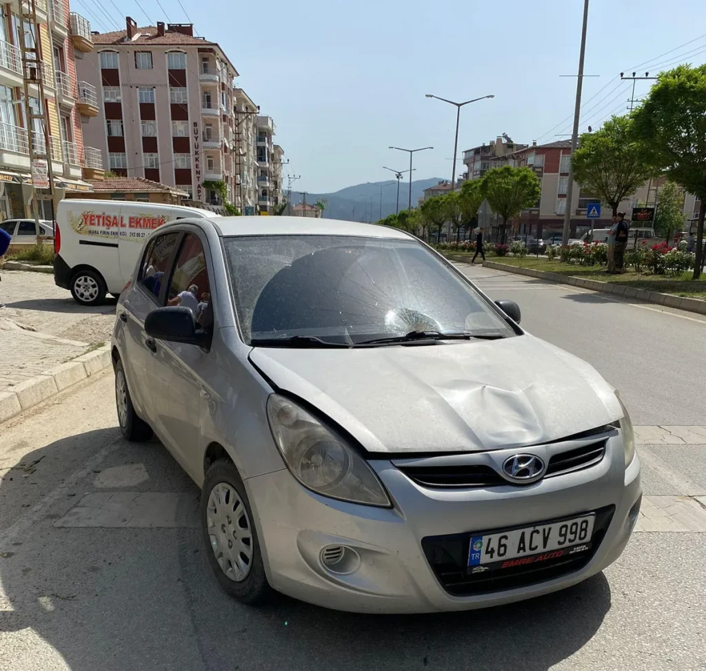 Sinop’ta arabanın çarptığı çocuk ağır yaralandı