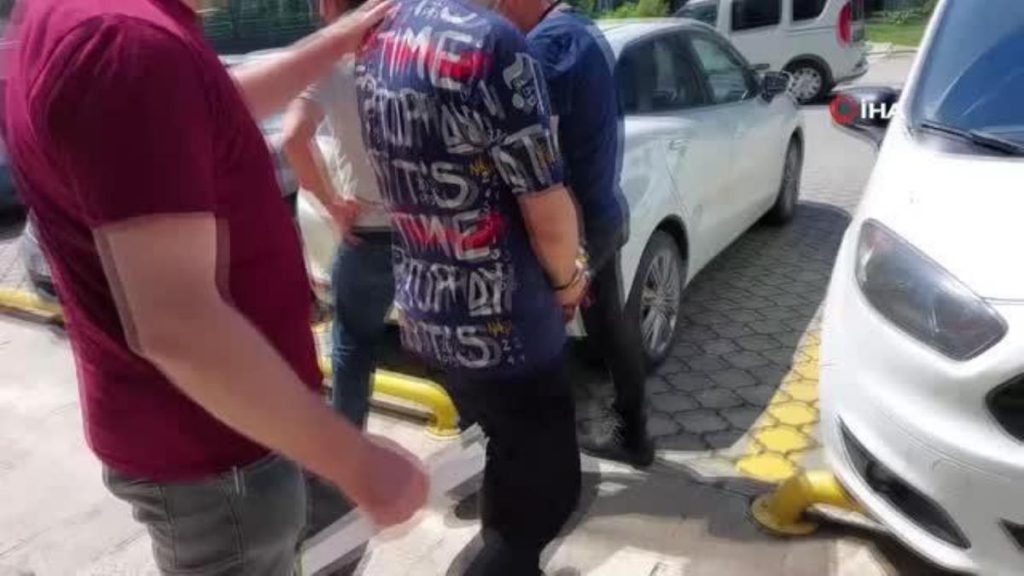 Uyuşturucu ticaretinden tutuklandı