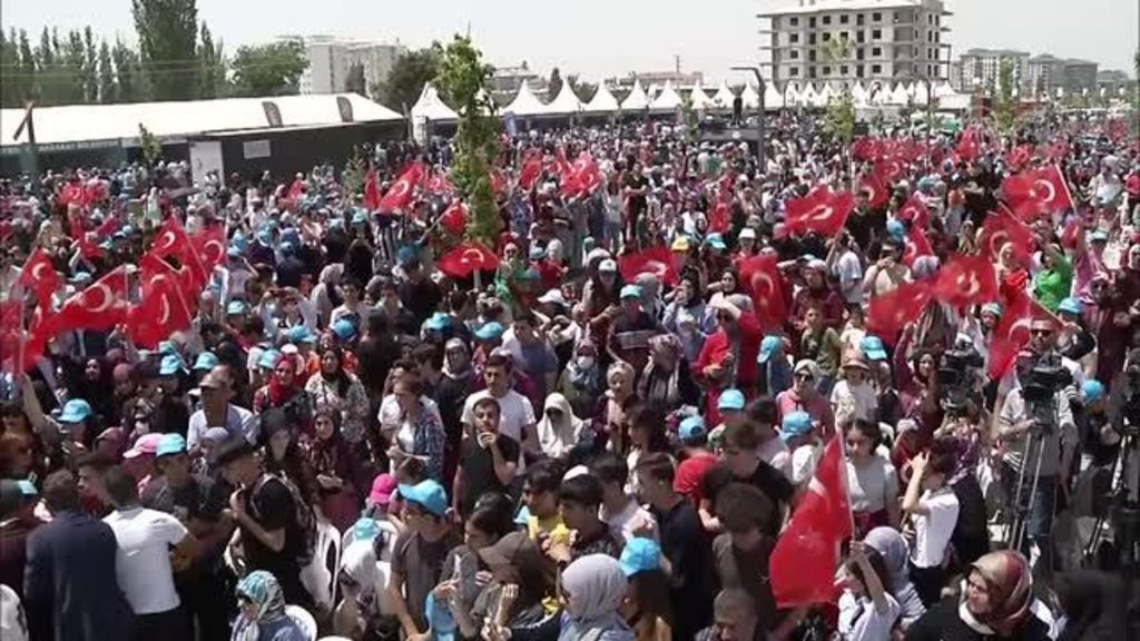 Varank: “Tüm gençlerimizi ve ailelerini Samsun’a TEKNOFEST’e katılmaya davet ediyorum”
