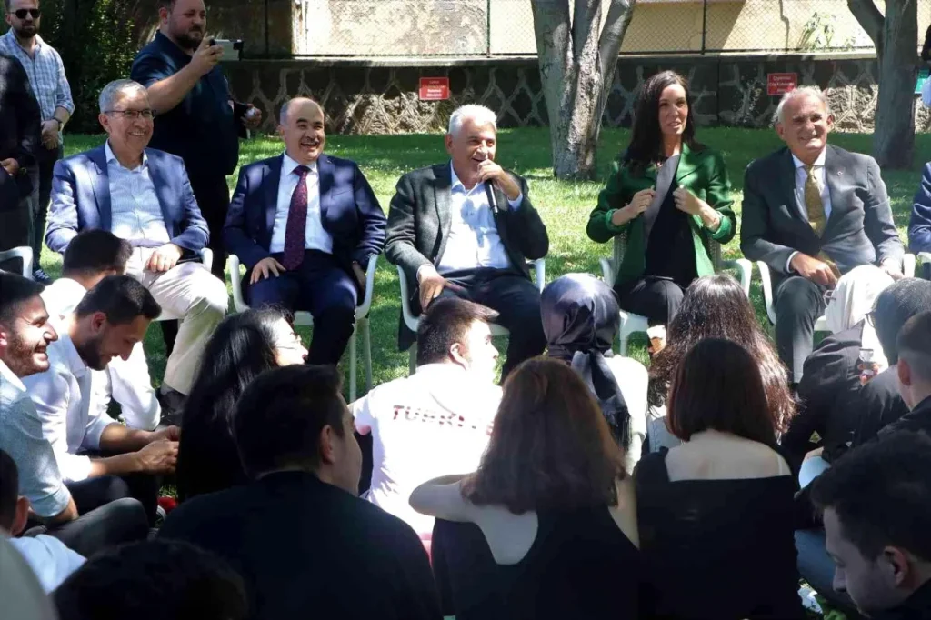 Binali Yıldırım’dan “Çarşamba’yı Sel Aldı” türküsü