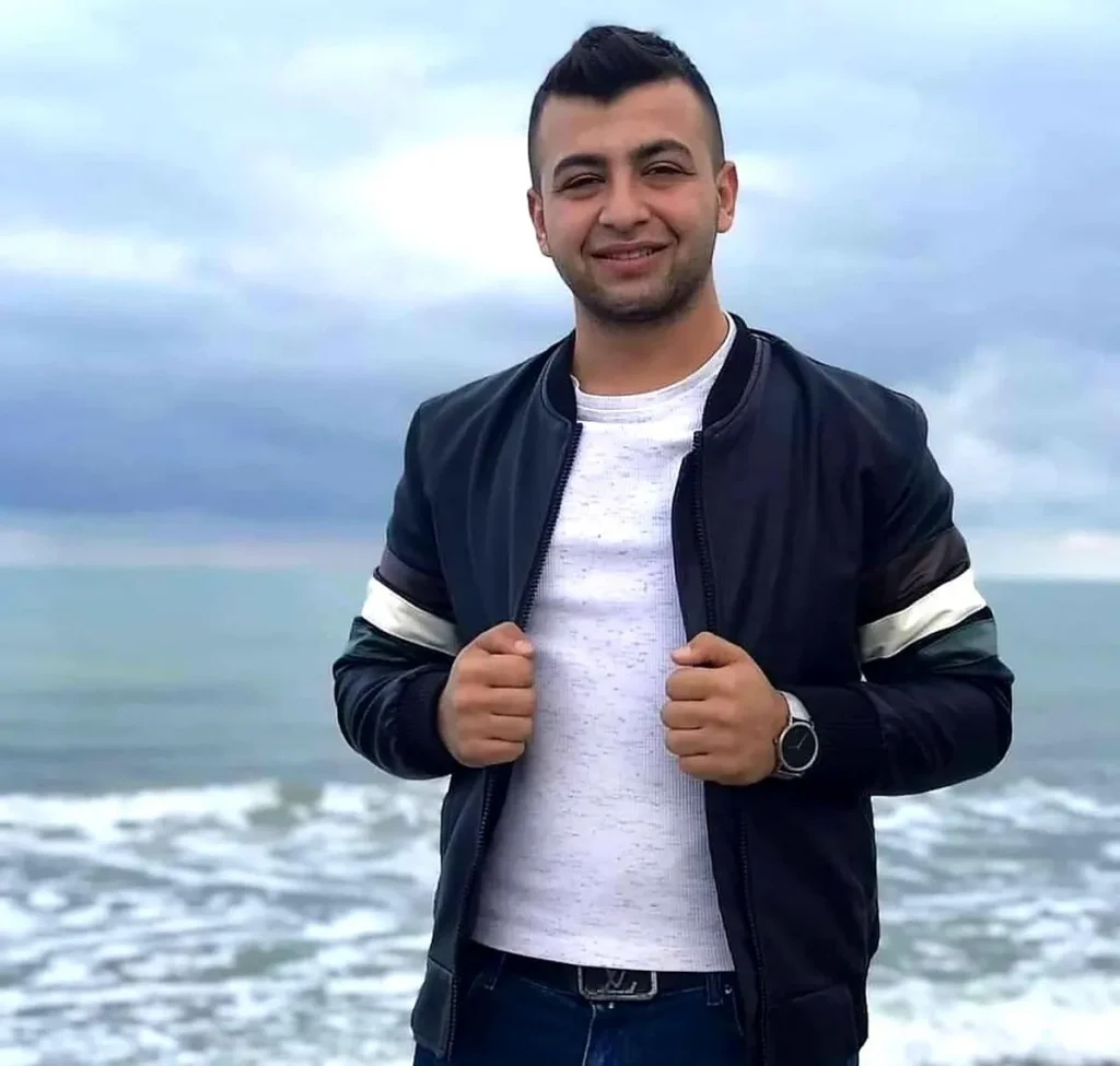 Denizde boğulma tehlikesi geçiren genç hayatını kaybetti
