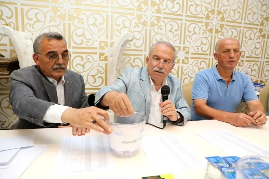 İlkadım’da yeni semt pazarı için kuralar çekildi