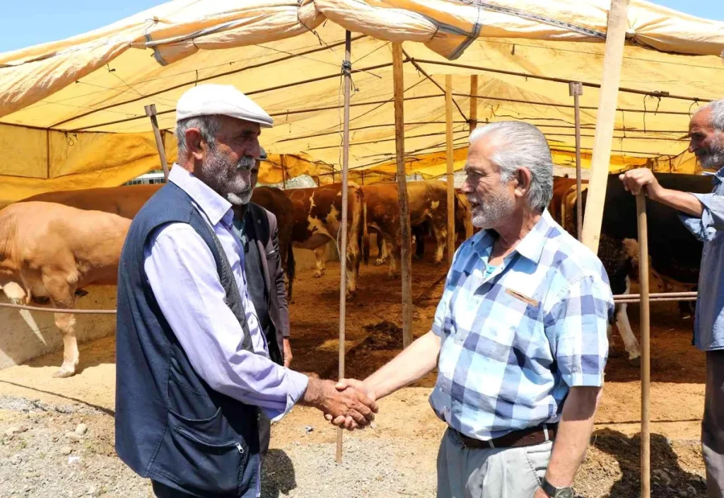 Kurban Bayramı’na bir gün kala pazarlıklar kızıştı