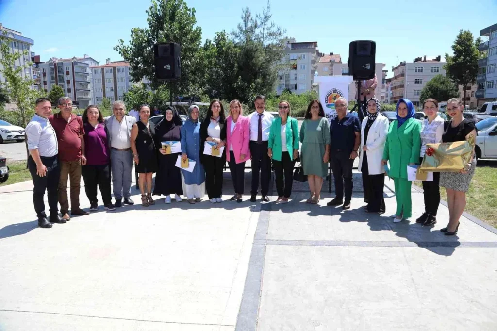 Lider Deveci’den bayanlara: “Gücünüzü birleştirin”