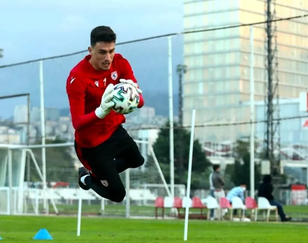 Samsun spor: Samsunspor’un kalecisi Nurullah Aslan, MKE Ankaragücü’ne kiralandı