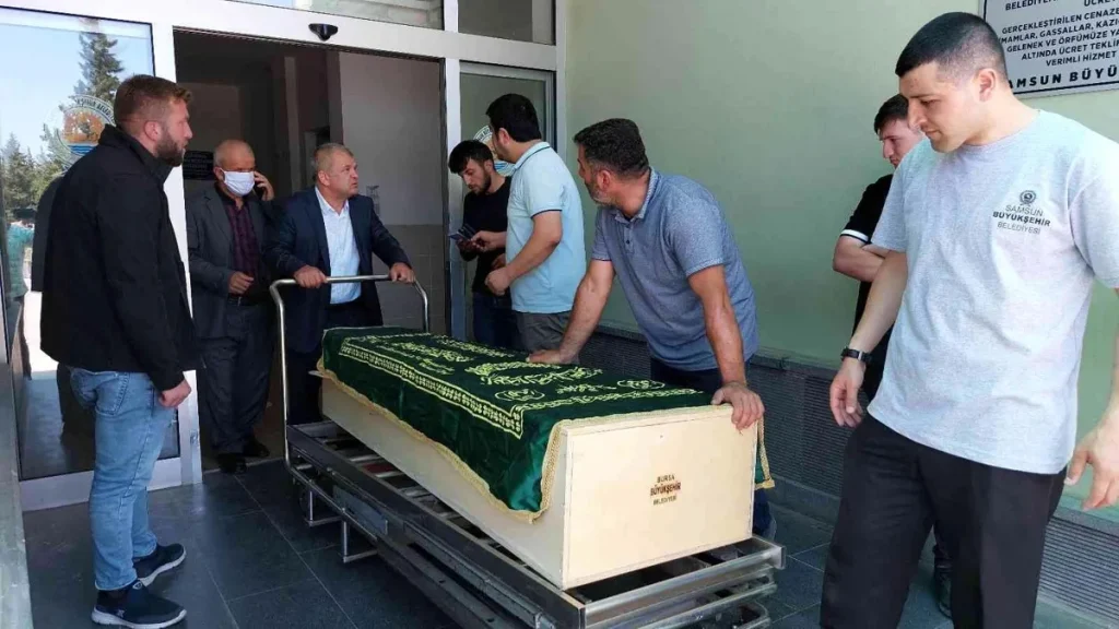 Samsun’da 8 çocuk annesi bayan, keneden hayatını kaybetti