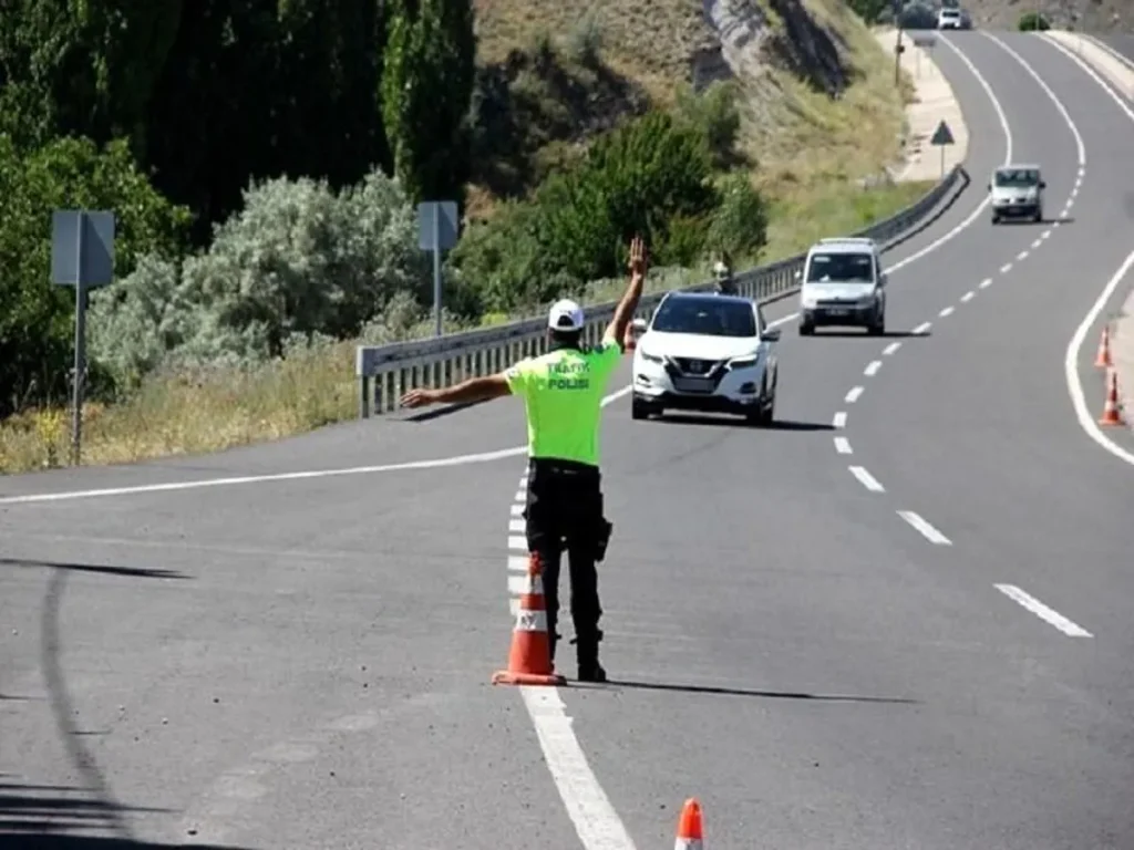 Samsun’da bayram tatilinde 4,25 milyon TL ceza yazıldı, 497 araç trafikten men edildi
