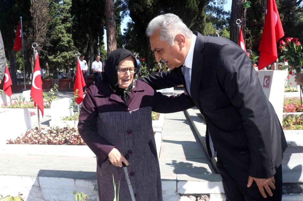Son dakika haber | Şehit annesi: “Allah, güvenlik güçlerimizin ayaklarına taş değdirmesin”