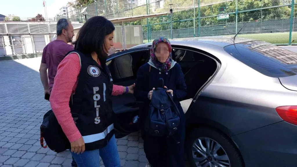 Son dakika haberi: Samsun ByLcok’tan adliyeye çıkan bayan tutuklandı