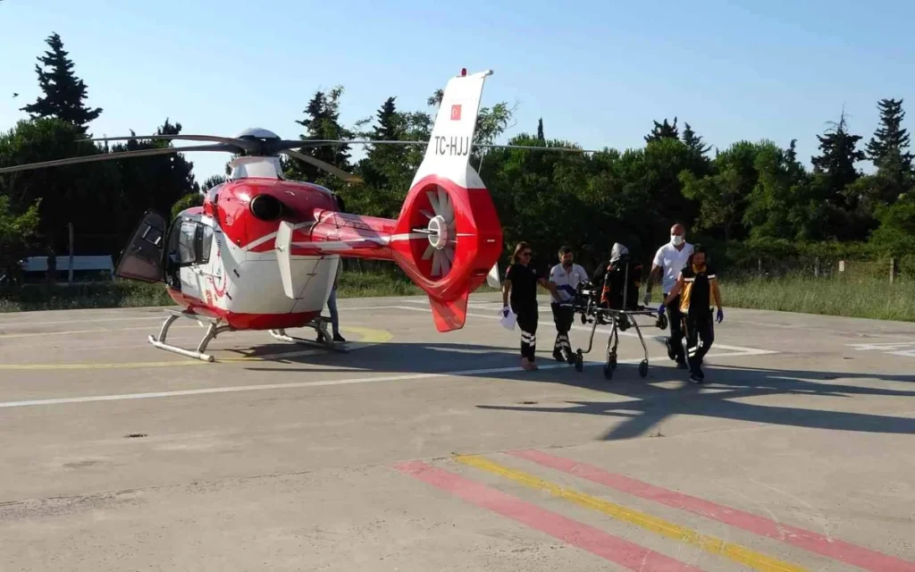 Son dakika haberleri! Kalp krizi geçiren bayan ambulans helikopterle hastaneye sevk edildi
