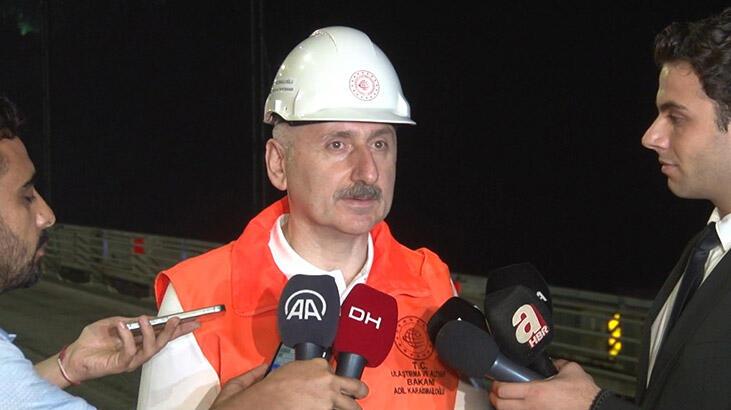 Bakan Karaismailoğlu, FSM Köprüsü’ndeki asfalt bakım çalışmasını inceledi