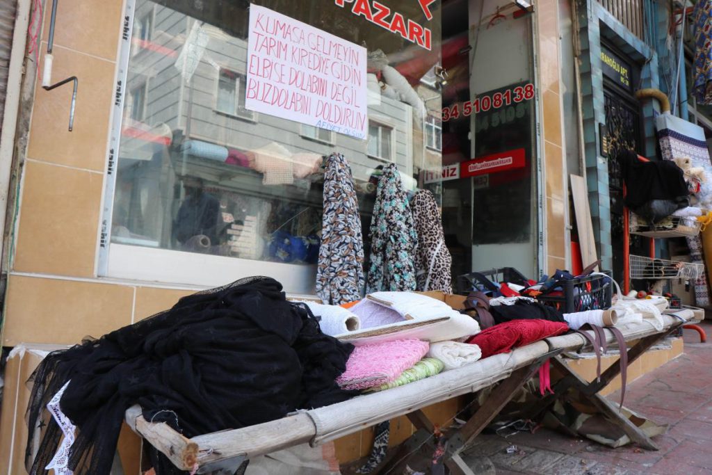 Esnaftan Karadeniz fıkrası üzere yazı: Elbise dolabını değil, buzdolabını doldurun