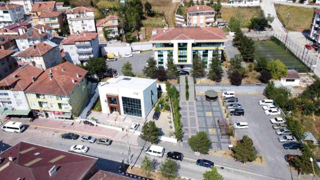 İşsizlik problemini çözen ilçe: Anonsla emekçi arıyorlar